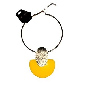A) Yellow chunky pendant hoop necklace and earrings
